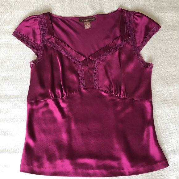 Bandolino Tops - ⚡️Host Pick⚡️NWOT Bandolino 100% Silk Top